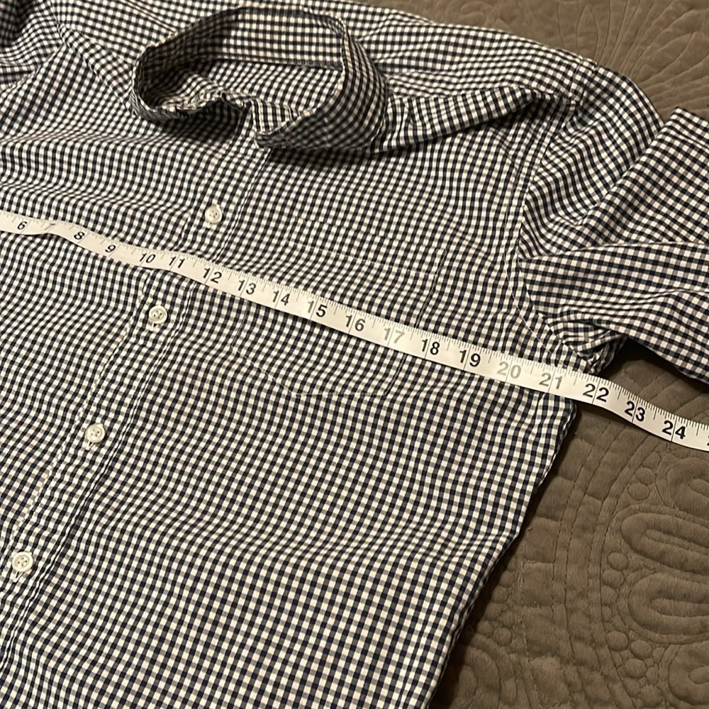 J CREW Button Down Blue/White Checkered Shirt Size Medium - Picture 8 of 9